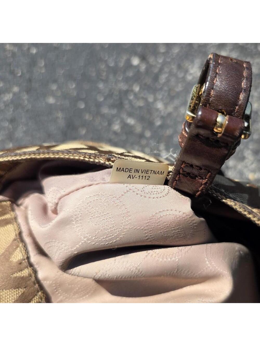 Michael Kors tote bag + Yellow nylon crossbody bag - Picture 7 of 8